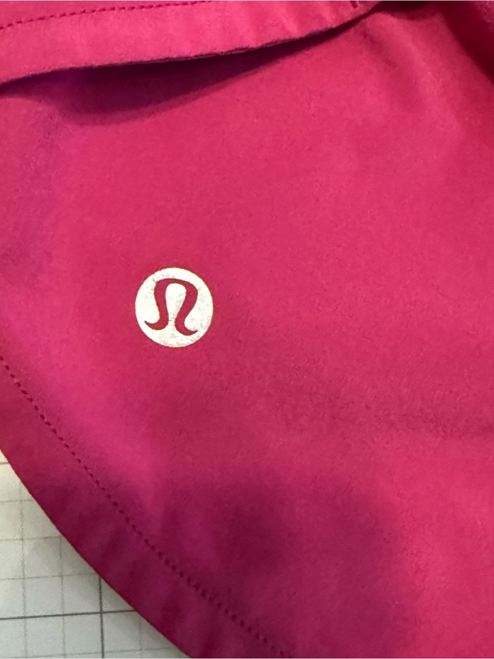 Lululemon Speed Up Shorts - Ripened Rasperry - Picture 2 of 10